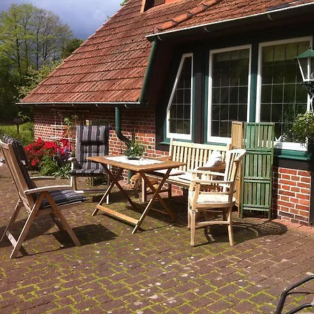 Allee-hof Bockhorn Bed & Breakfast *