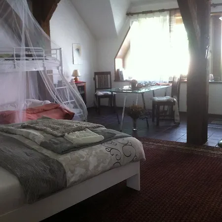 Allee-hof Bockhorn Bed & Breakfast